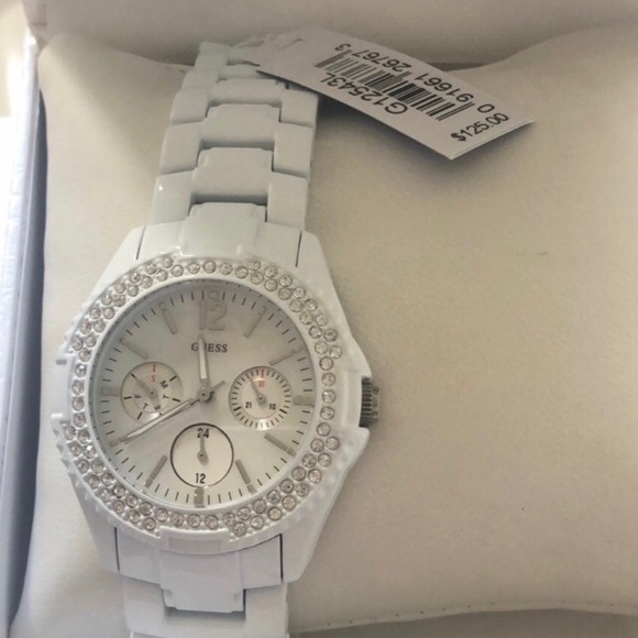 Guess Watch with Mother of Pearl and Swarovski main image 6